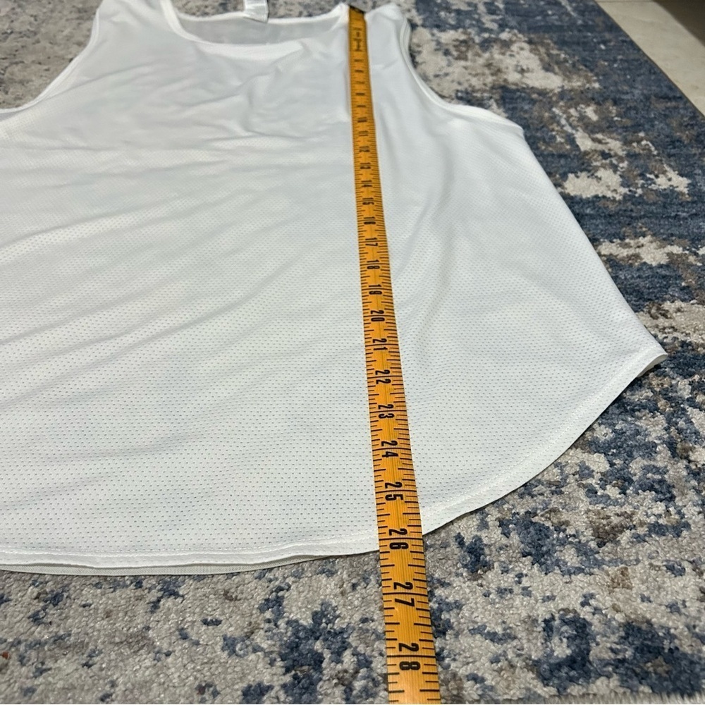 Fabletics White Mesh Muscle Tank Size Large - Picture 8 of 9